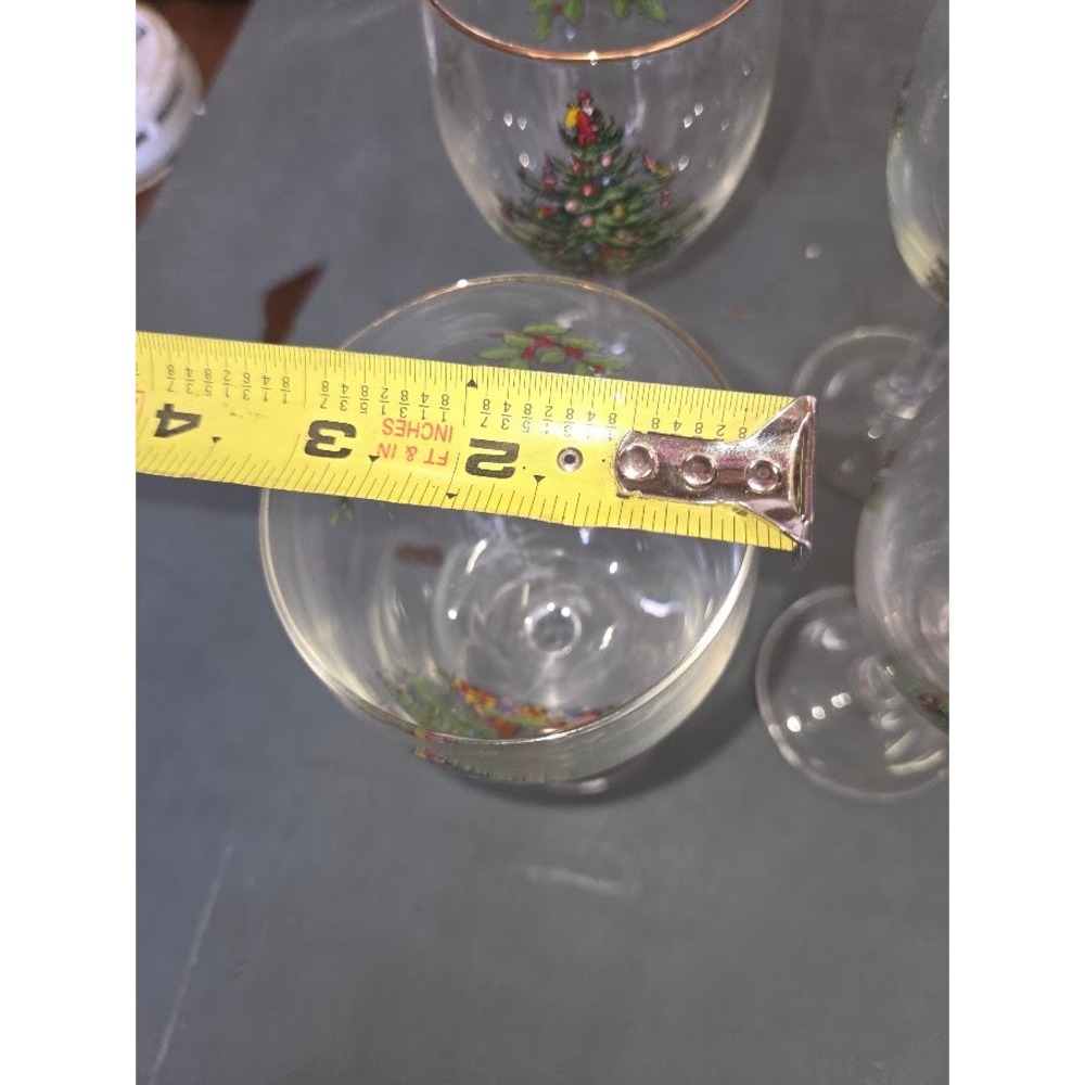 SPODE Christmas Tree Wine Glasses Gold Rim Holly Berry Set of 4 Holiday Glass - Picture 5 of 5